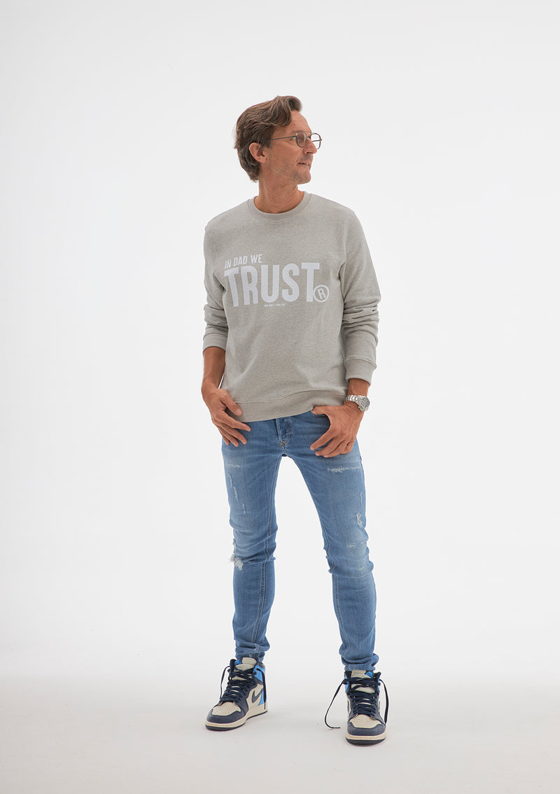 Sweatshirt 'In DAD We Trust'